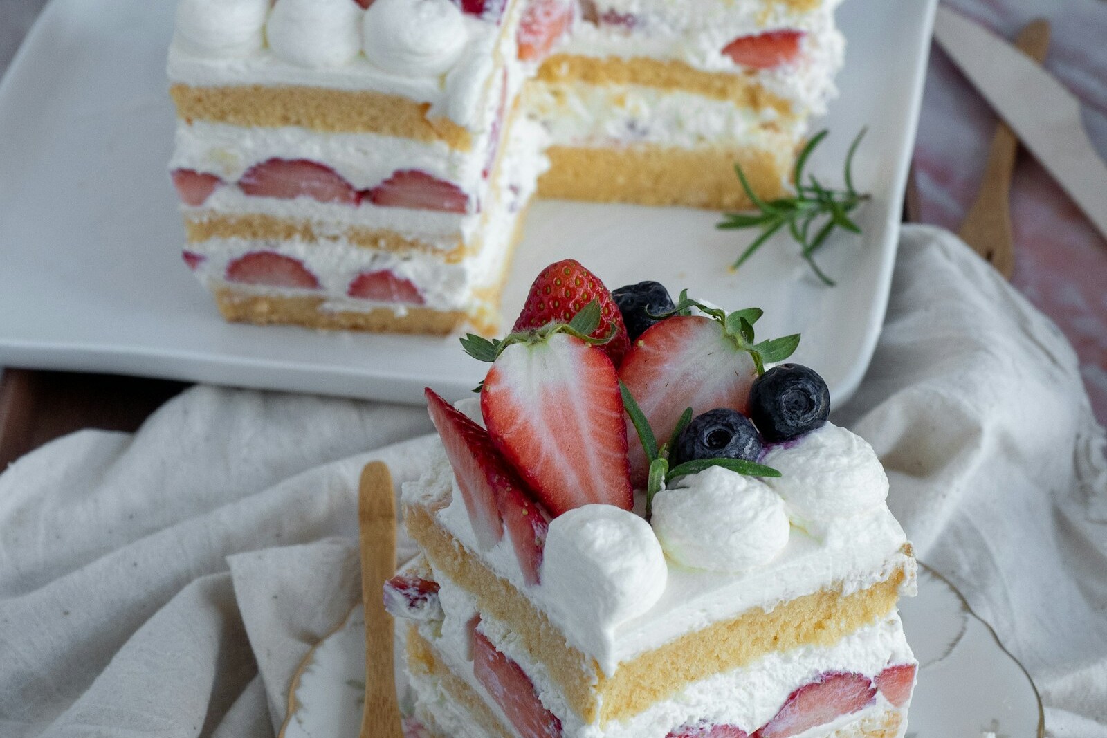 Strawberry Shortcake: The Drop Biscuit Version That Beats the Sponge Cake