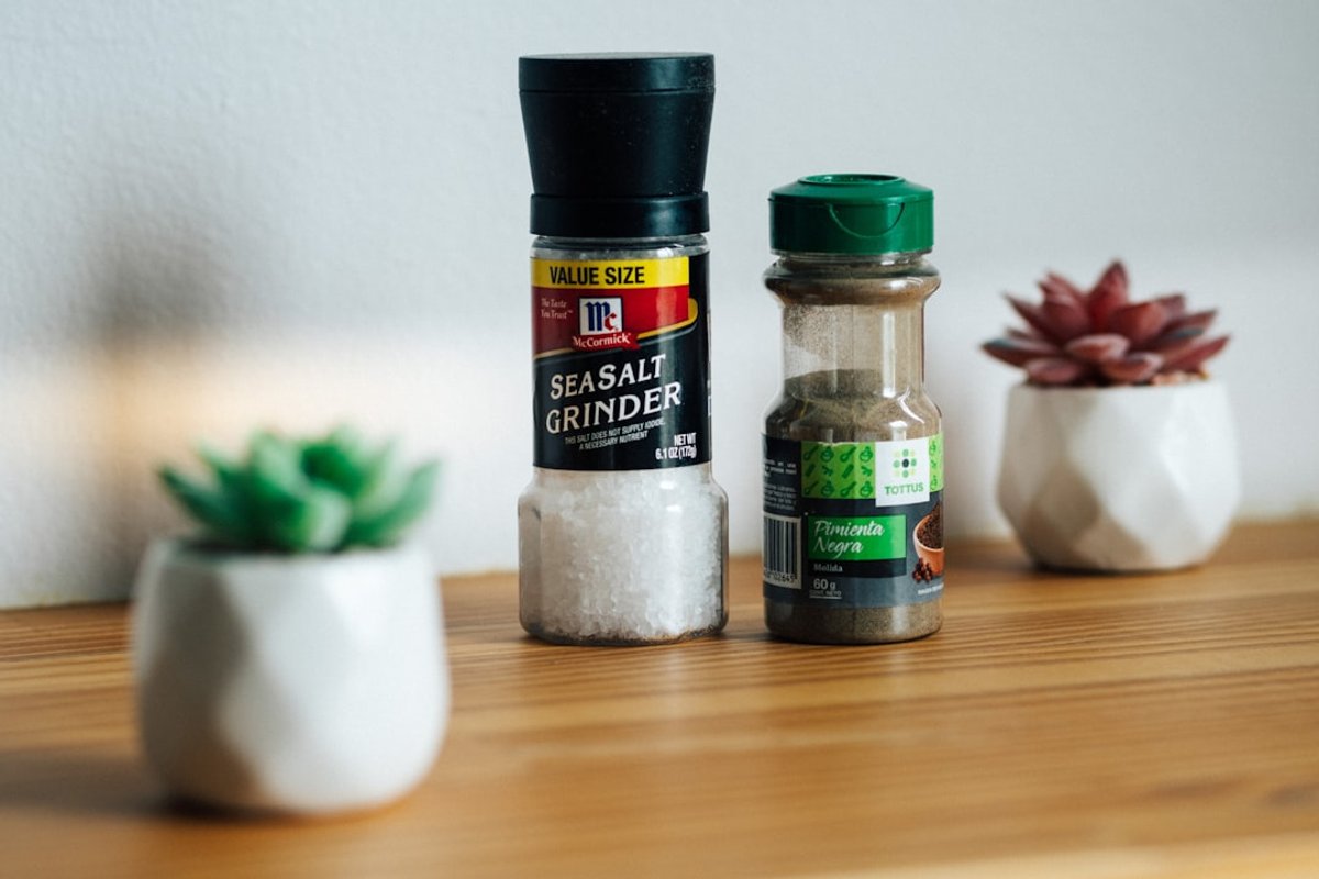 Transform Your Leftover Herbs & Spices into Seasonal Spice Blends