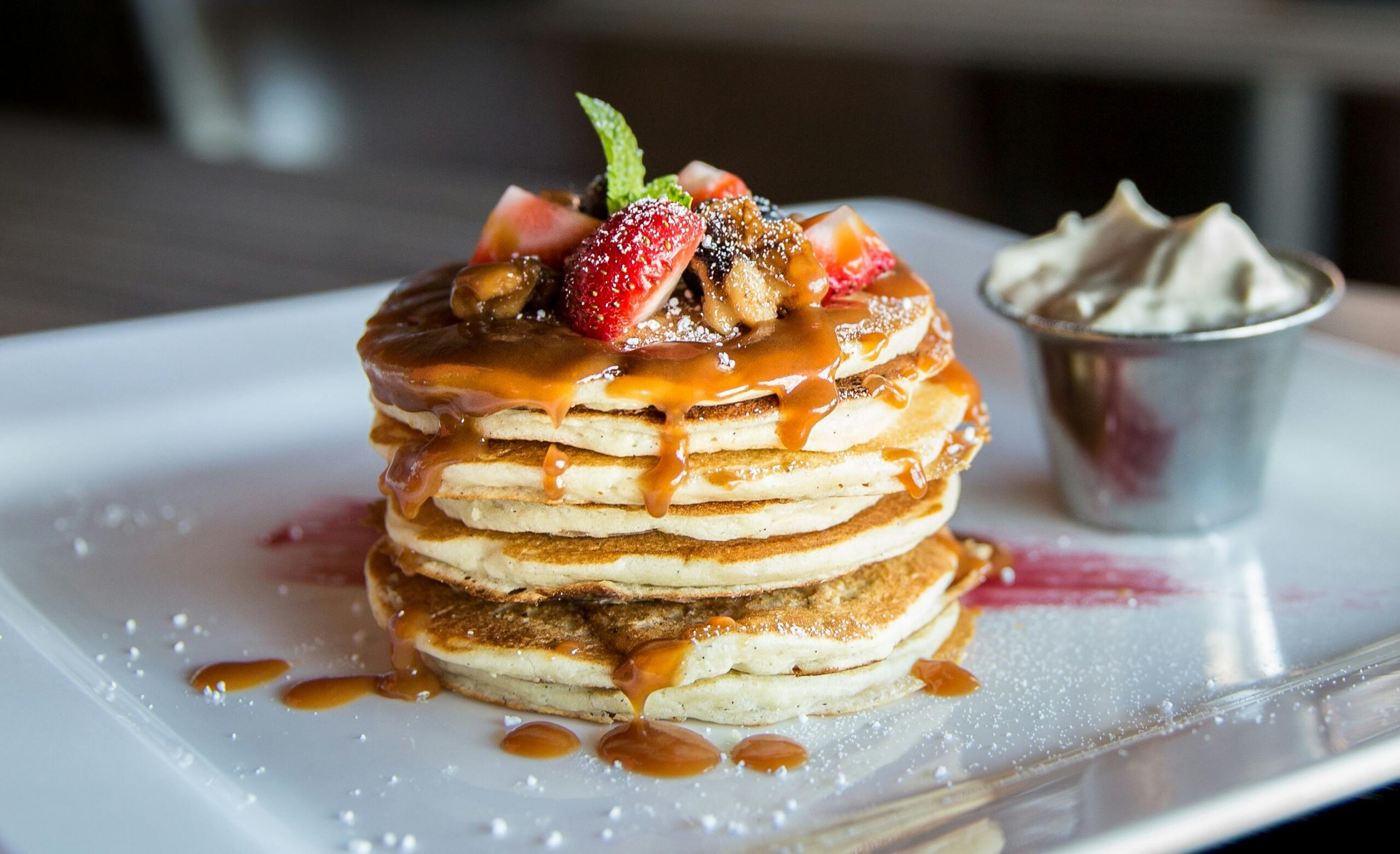 The Science Behind Fluffy Pancakes And How to Make Them