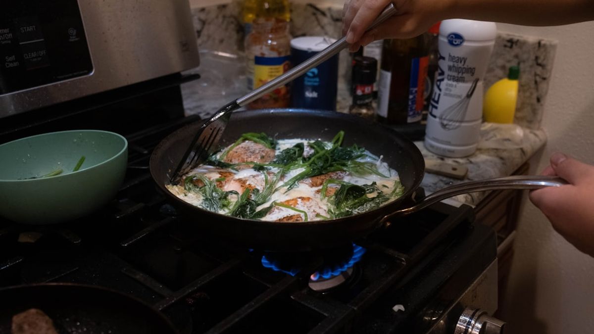 Beginner Cook Recipes: 7 Easy Dishes To Master Today