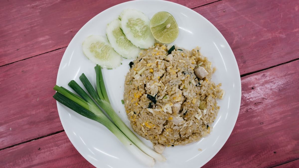 creamy coconut milk lentils rice dish – coconut kitchri recipe