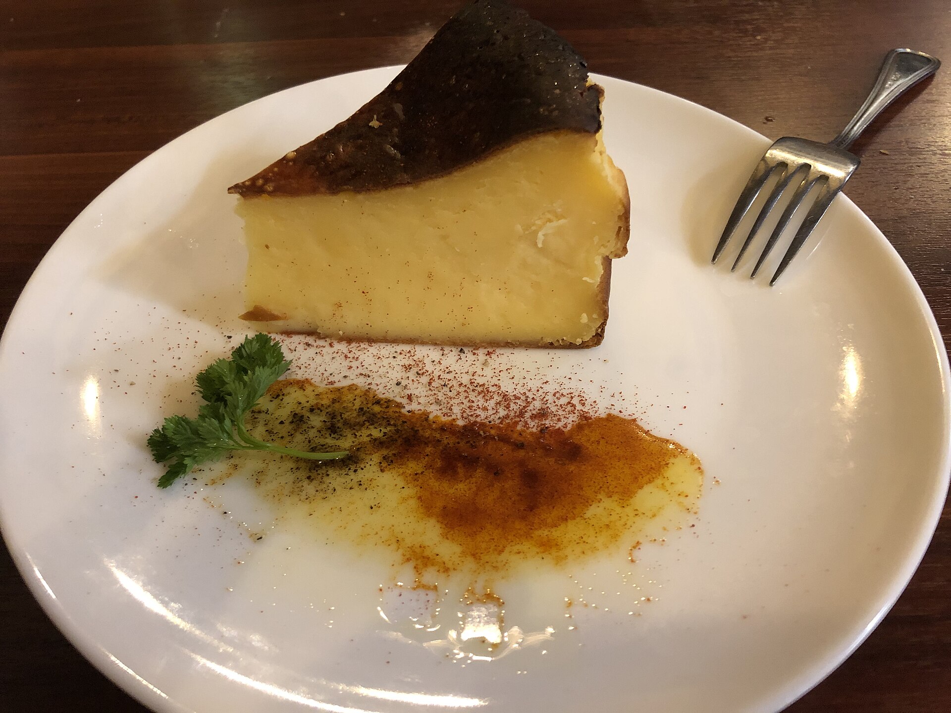 Basque Burnt Cheesecake Pistachio