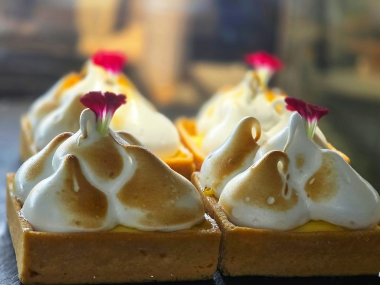 French lemon tart with toasted meringue topping