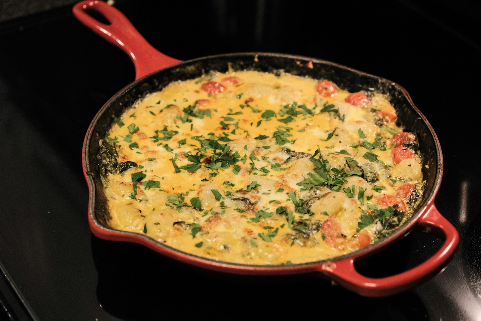 Marry Me Chicken: The Viral Creamy Sun-Dried Tomato Skillet