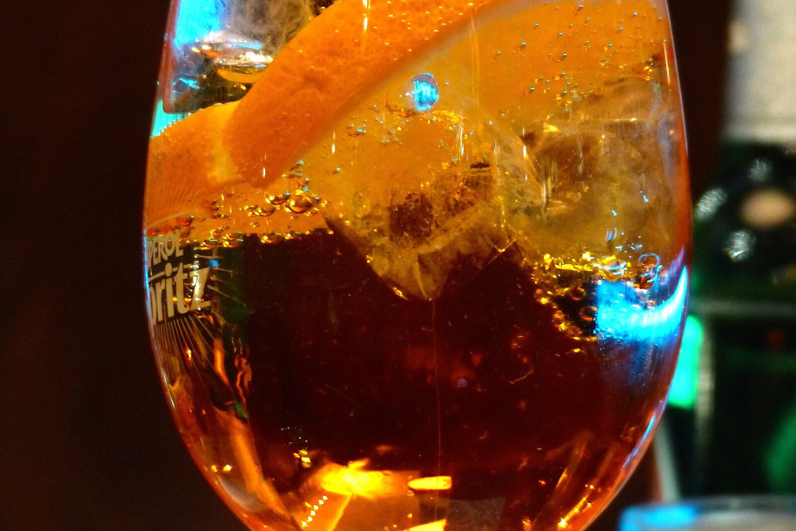 Aperol Spritz: The 3-2-1 Italian Aperitivo