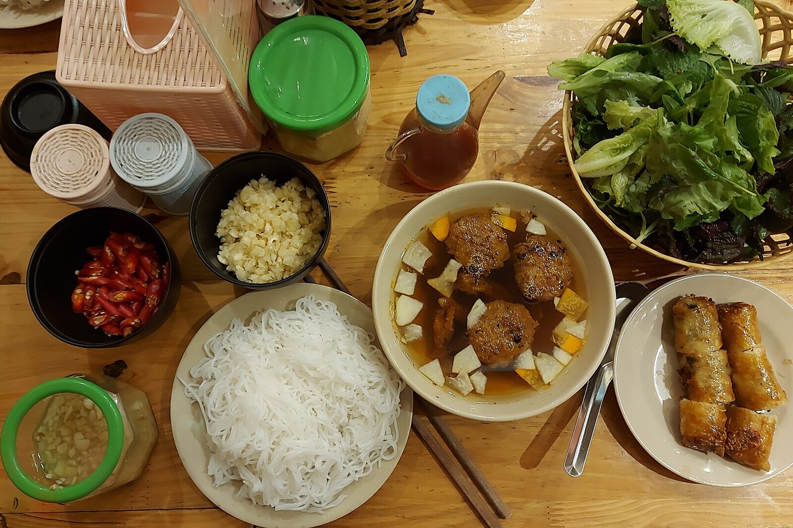 Vietnamese Bun Cha Hanoi: The Grilled Pork Bowl for Hot Weather