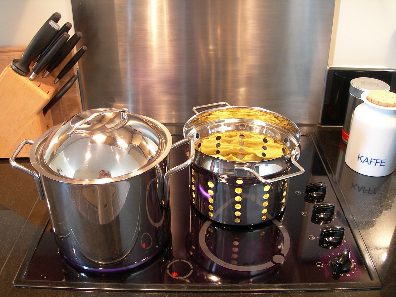 Cooking with Moon Phases: Enhance Your Dishes with Lunar Energy