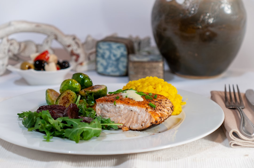 High-Protein Chicken Burrito Bowl: 52g Protein, Zero Compromise on Flavor