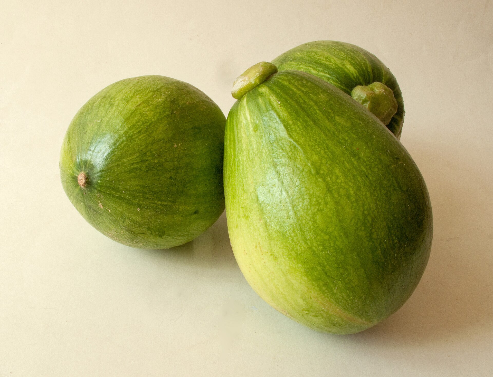 Delicata to Hubbard: seven winter squash weighed before and after roasting